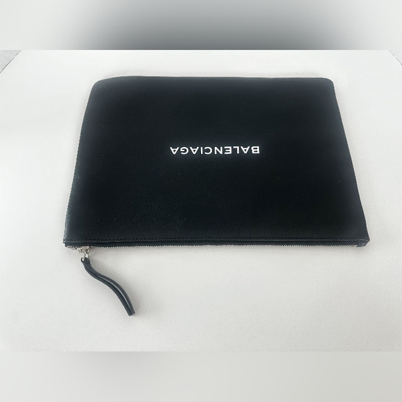 BALENCIAGA Everyday leather clutch bag - Picture 3 of 9